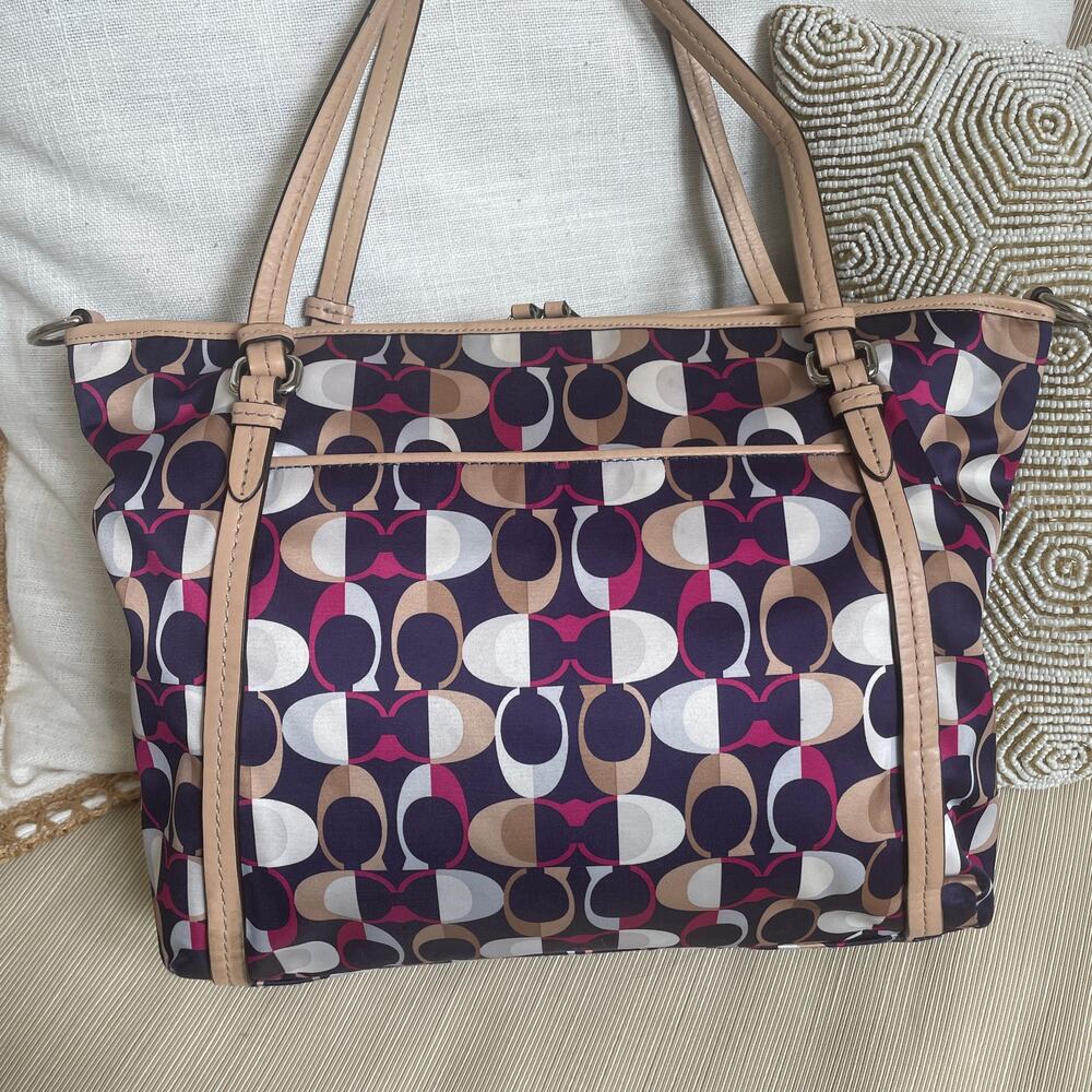 Coach Madison Op Art Glam Tote Shoulder Bag | Purple Pink, Natural Leather - Picture 2 of 8